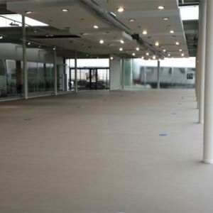 project-vloeren-bmw-showroom-genk-3.jpg